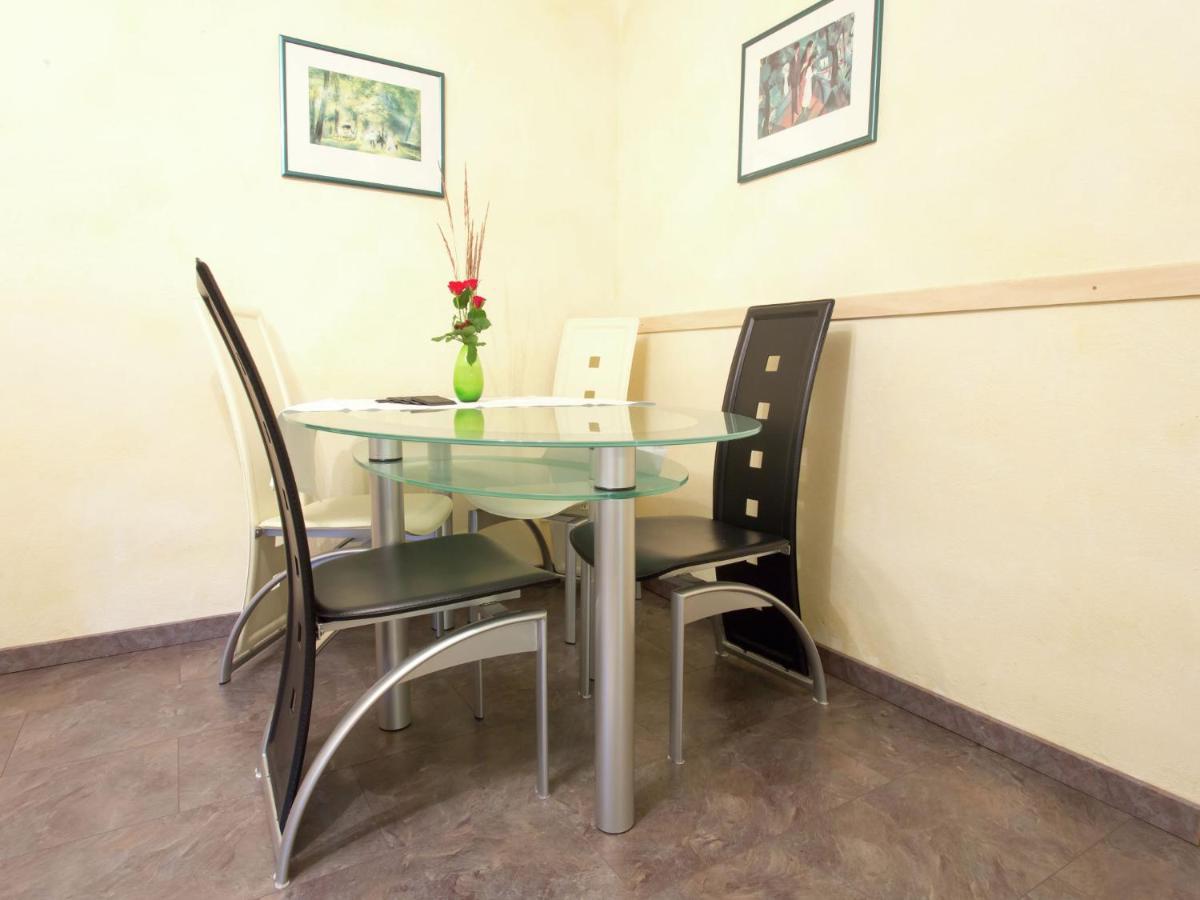 Apartment Close To Hiking And Cycling Trails Lambertsberg エクステリア 写真